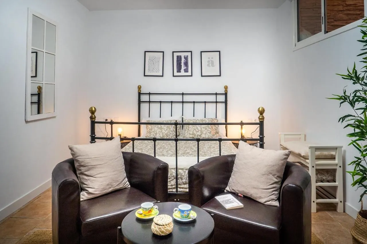 Deluxe Villa Bella Vita Air Con & Heated Pool, Tenerife South Chayofa